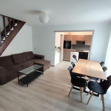 Duplex Cosy Apartamento Gonesse Exterior foto
