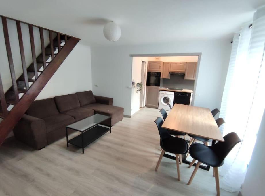 Duplex Cosy Apartamento Gonesse Exterior foto