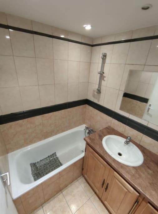 Duplex Cosy Apartamento Gonesse Exterior foto