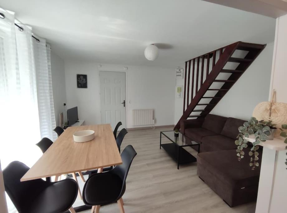 Duplex Cosy Apartamento Gonesse Exterior foto